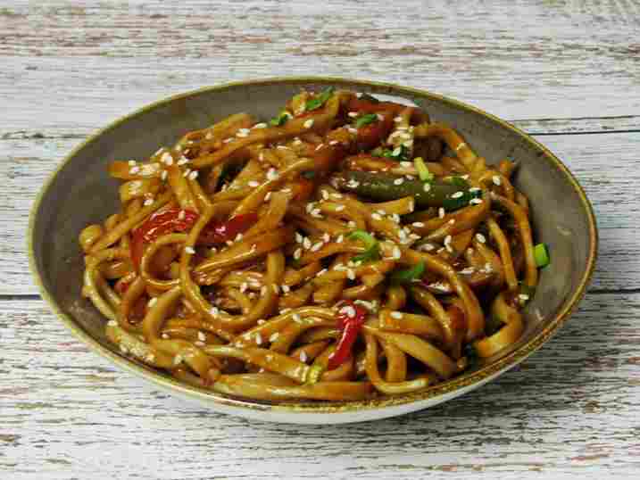 Удон с курицей