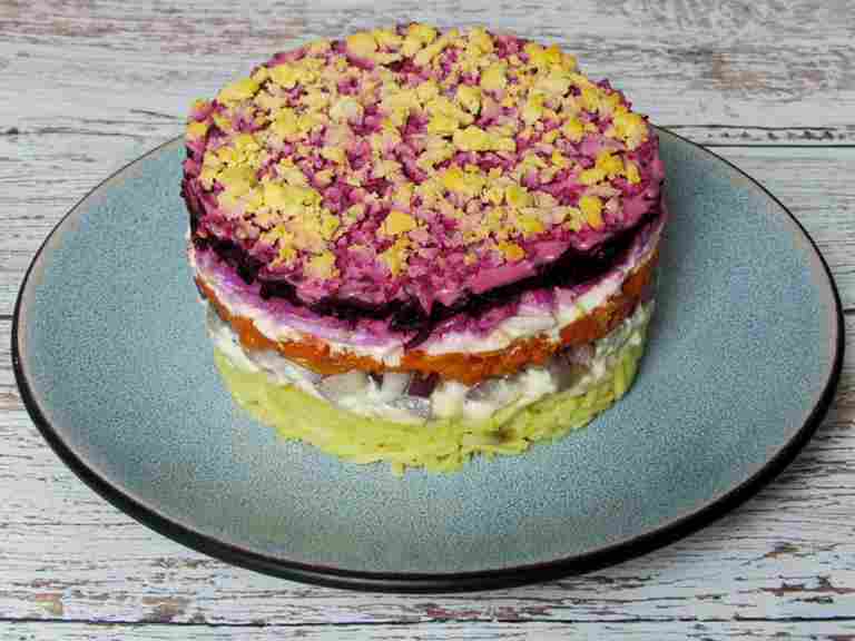 Рецепт салата Селёдка под шубой